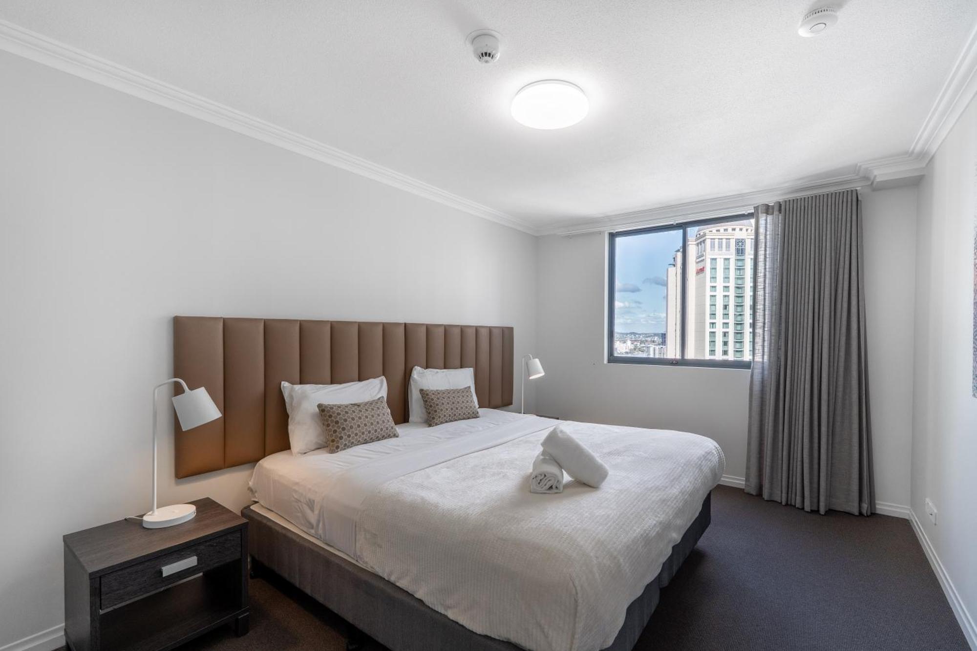 1bed 1bath With Story Bridge And River Views, Parking, And Private Balcony - 2107 Apartment Brisbane